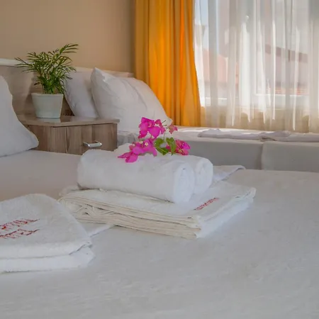 Huzur Royal Apart Otel 3*