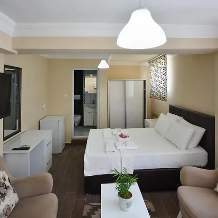 Apart Otel Huzur Royal