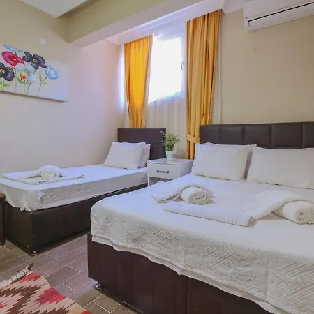 Aparthotel Huzur Royal *