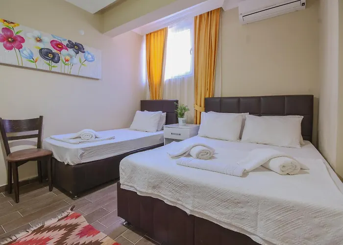 Ξενοδοχείο με διαμερίσματα Huzur Royal 3*